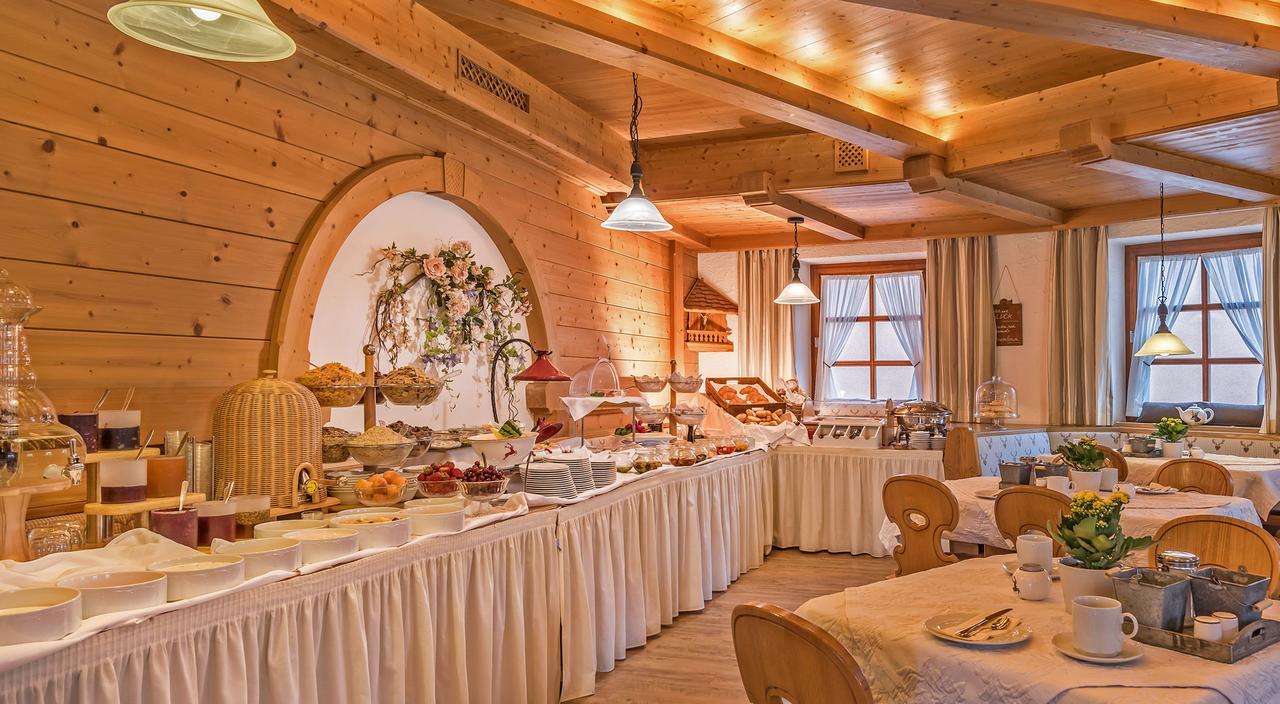 אינינג אם אמרזי Hotel Mutz Garni מראה חיצוני תמונה