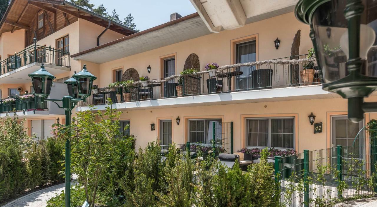 אינינג אם אמרזי Hotel Mutz Garni מראה חיצוני תמונה