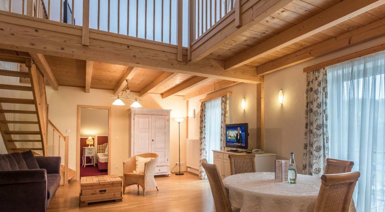 אינינג אם אמרזי Hotel Mutz Garni מראה חיצוני תמונה